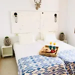 Leon 3 Bedroom Villa, Cap Dartrutx Villa