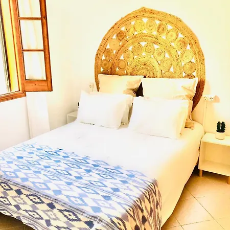 Leon 3 Bedroom Villa, Cap Dartrutx Cala'N Bosch (Menorca)