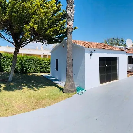 Leon 3 Bedroom Villa, Cap Dartrutx Villa *