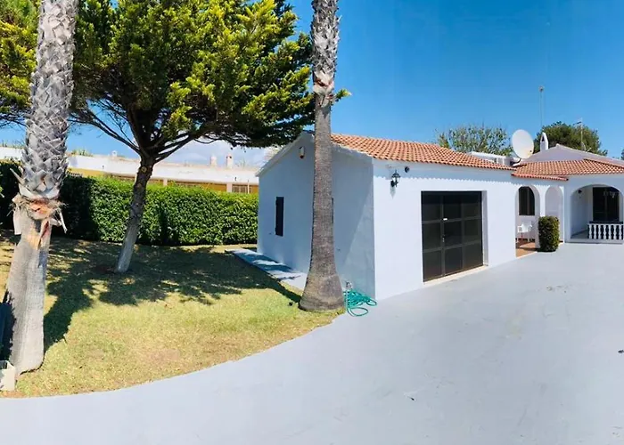 Leon 3 Bedroom Villa, Cap Dartrutx Villa *