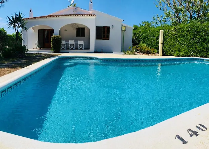 Leon 3 Bedroom Villa, Cap Dartrutx *